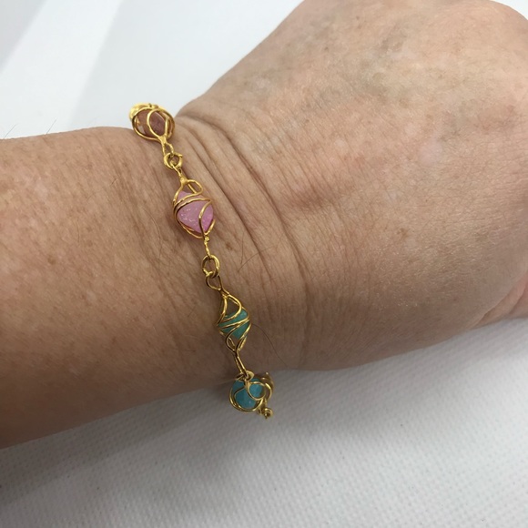 Avon multi stone bracelet size 7 - Picture 2 of 3